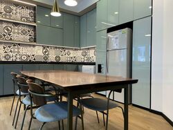 18 ROBINSON (D1), Office #481268671